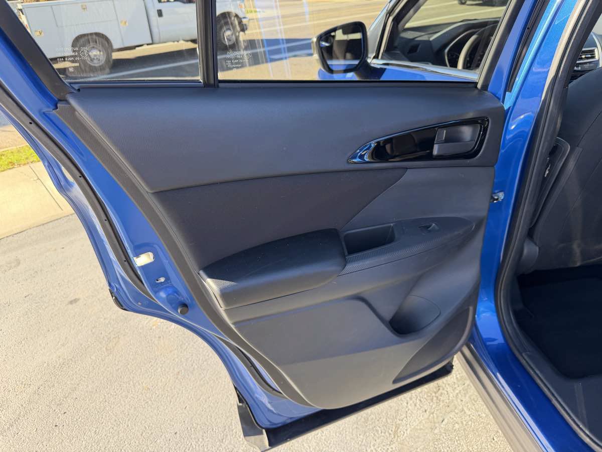 Used 2018 Mitsubishi Eclipse Cross LE AWD/4WD image 14