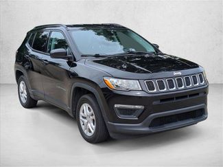 Used 2018 Jeep Compass Sport w/ Tech Group FWD video 3