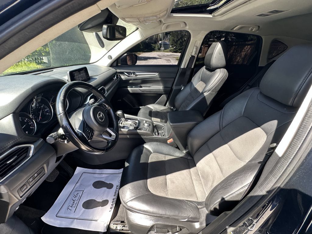 Used 2018 MAZDA CX-5 Touring w/ Preferred Equipment Package FWD image 7