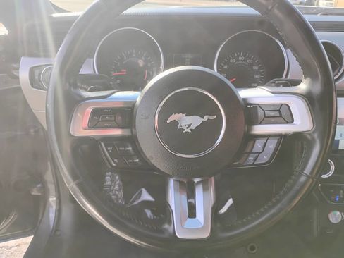 Used 2020 Ford Mustang Premium image 15