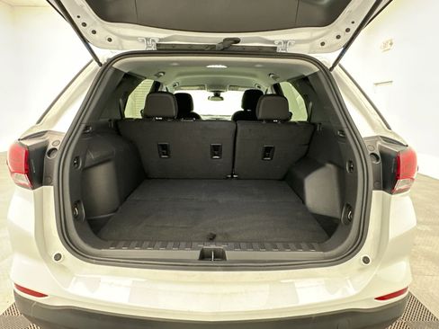 Certified 2023 Chevrolet Equinox LS w/ LS Convenience Package AWD/4WD image 29