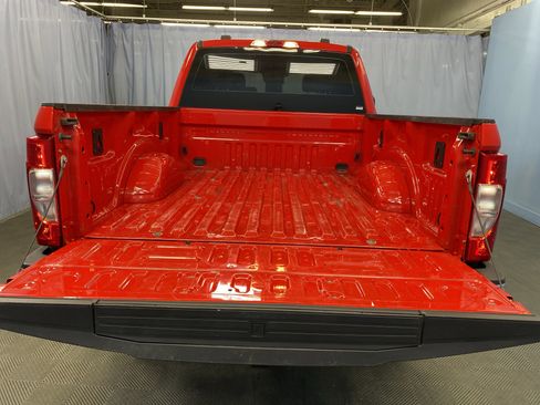 Used 2022 Ford F250 XL w/ STX Appearance Package image 25