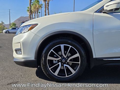 Used 2020 Nissan Rogue SL w/ Premium Package FWD image 9