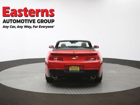 Used 2015 Chevrolet Camaro LT RWD image 34