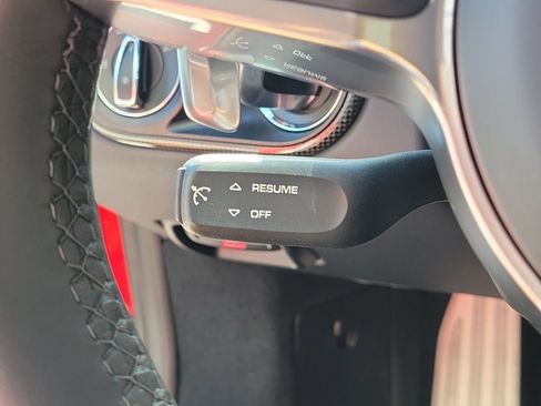 Certified 2024 Porsche 718 Cayman RWD image 37