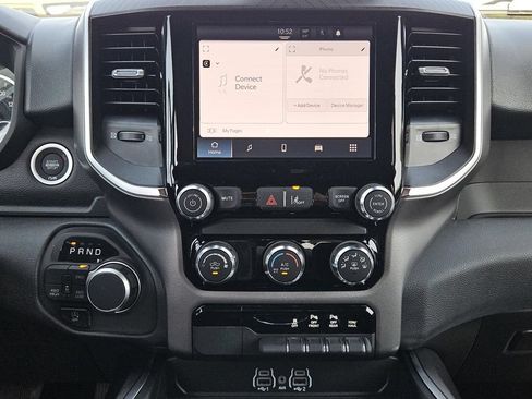 New 2026 RAM 1500 Express AWD/4WD image 11