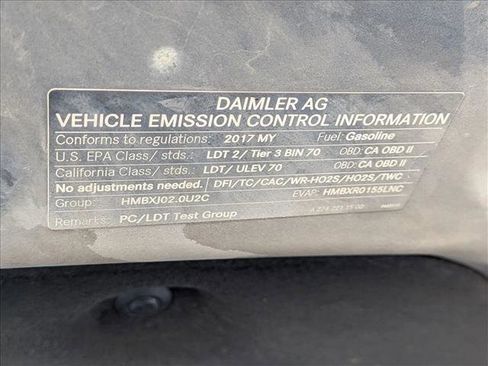 Used 2017 Mercedes-Benz GLC 300 4MATIC image 22