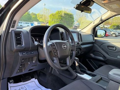 Used 2022 Nissan Frontier S w/ Technology Package RWD image 16