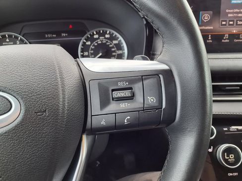 Used 2025 INFINITI QX60 Pure FWD image 13