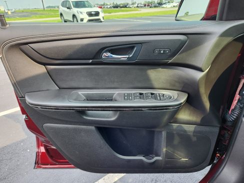 Used 2017 GMC Acadia Limited SLT image 23