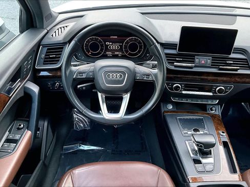 Used 2018 Audi Q5 2.0T Premium Plus w/ Premium Plus Package image 6