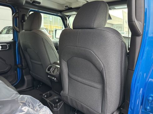 New 2026 Jeep Wrangler Sport S image 31