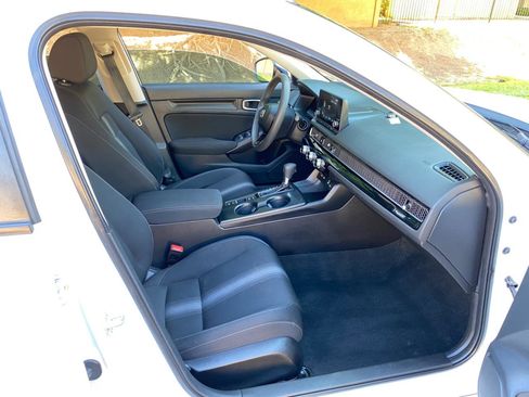Used 2023 Honda Civic LX image 49
