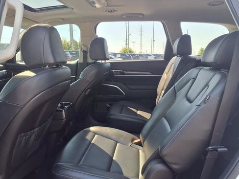 Used 2025 Kia Telluride S AWD/4WD image 27
