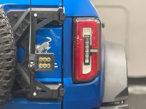 Used 2022 Ford Bronco Badlands w/ Sasquatch Package image 11