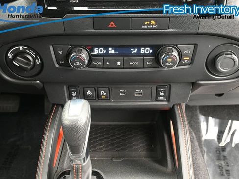 Used 2023 Nissan Frontier PRO-4X w/ Pro Convenience Package AWD/4WD image 20