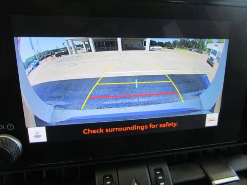 Used 2024 Toyota RAV4 XLE Premium FWD image 41