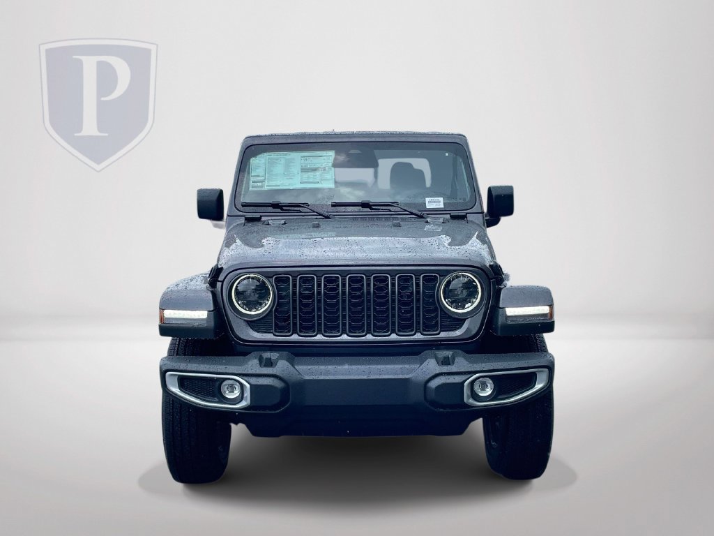 New 2026 Jeep Gladiator Sport AWD/4WD image 3