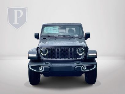 New 2026 Jeep Gladiator Sport