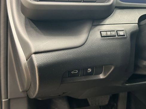 Used 2026 Toyota Crown XLE image 27