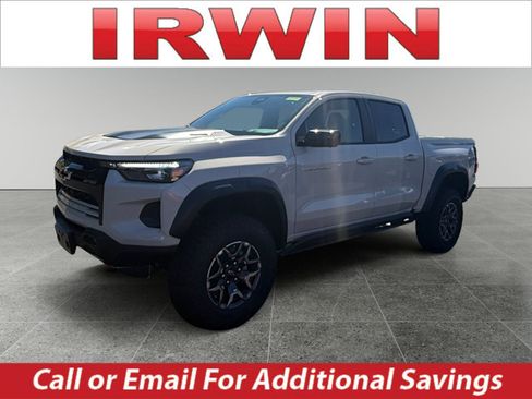 New 2026 Chevrolet Colorado ZR2 w/ Technology Package AWD/4WD image 1