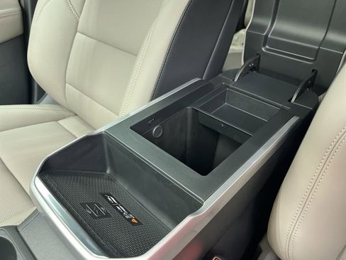 New 2026 GMC Terrain Elevation w/ Elevation Premium Package FWD image 18