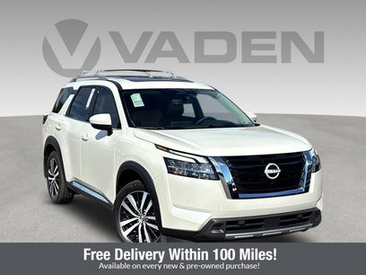 Used 2024 Nissan Pathfinder Platinum