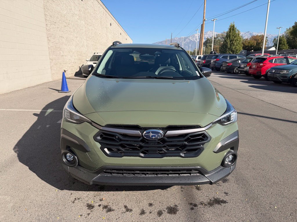 Used 2025 Subaru Crosstrek 2.5i Limited AWD/4WD image 8