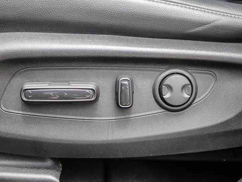 Used 2024 Honda CR-V EX-L image 25