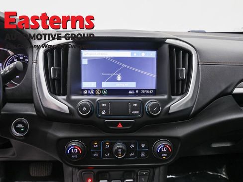 Used 2021 GMC Terrain SLT w/ Infotainment Package II AWD/4WD image 12