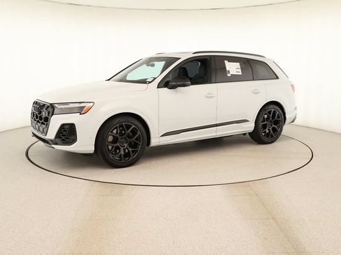 New 2026 Audi SQ7 Premium Plus AWD/4WD image 13