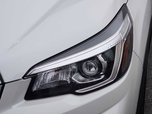 Used 2020 Subaru Forester Premium image 9