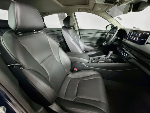Certified 2025 Honda Accord Touring image 36
