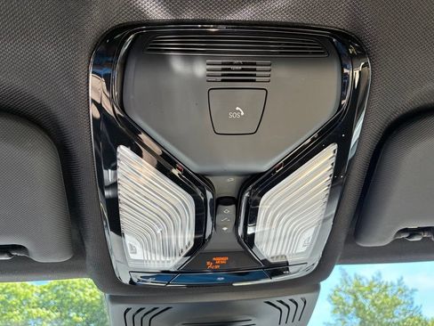 Used 2020 BMW X3 xDrive30i w/ Driving Assistance Package AWD/4WD image 22