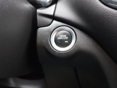 Used 2023 Chevrolet Equinox LT image 11