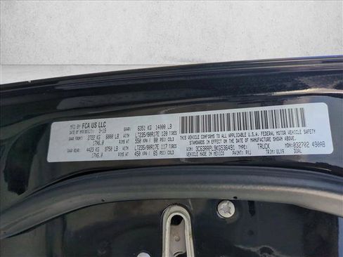 Used 2019 RAM 3500 Limited w/ Max Tow Package image 21