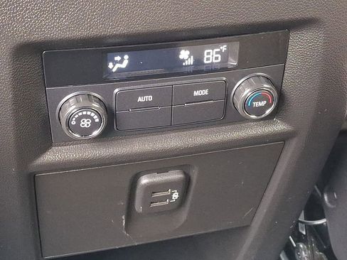 Used 2023 Chevrolet Traverse LT w/ LPO, Floor Liner Package image 43