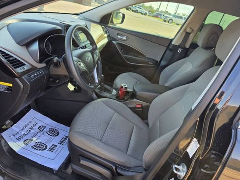 Used 2018 Hyundai Santa Fe Sport FWD image 11