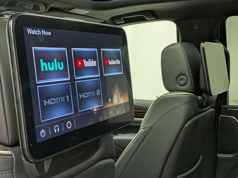Certified 2023 Cadillac Escalade Premium Luxury AWD/4WD image 23