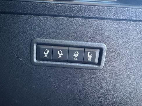 Used 2022 Jeep Wagoneer Series III w/ Convenience Group I image 15