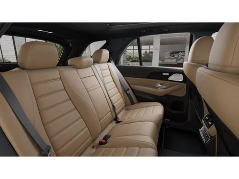 New 2026 Mercedes-Benz GLE 450 4MATIC image 5