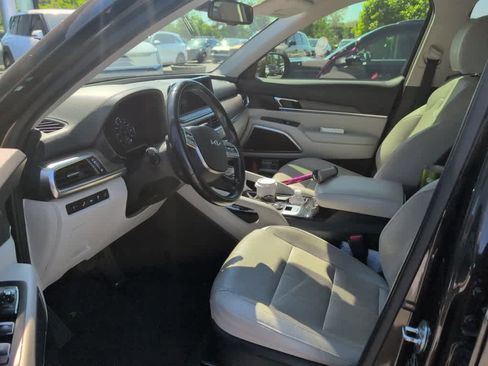 Used 2022 Kia Telluride EX FWD image 9