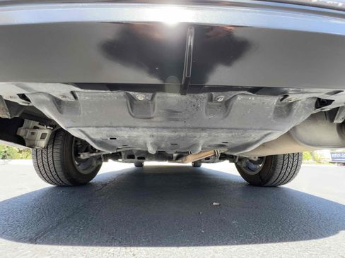 Used 2017 Toyota Camry SE w/ Moonroof Package image 62