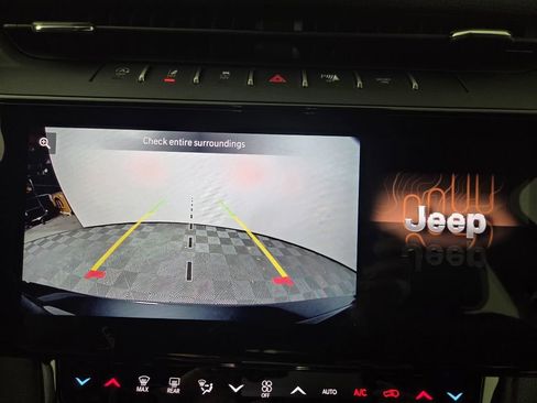 New 2026 Jeep Grand Cherokee L Limited RWD image 11