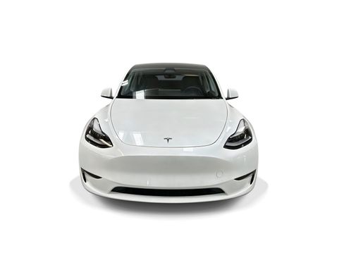Certified 2023 Tesla Model Y Long Range AWD/4WD image 2