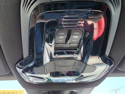 Used 2024 Dodge Hornet R/T Plus w/ Tech Pack Plus w/o Parking AWD/4WD image 11