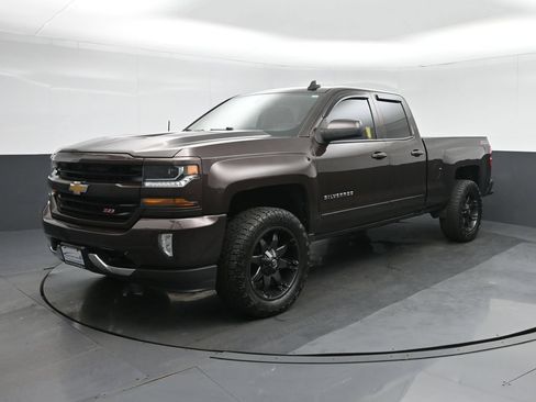 Used 2016 Chevrolet Silverado 1500 LT w/ All Star Edition AWD/4WD image 3