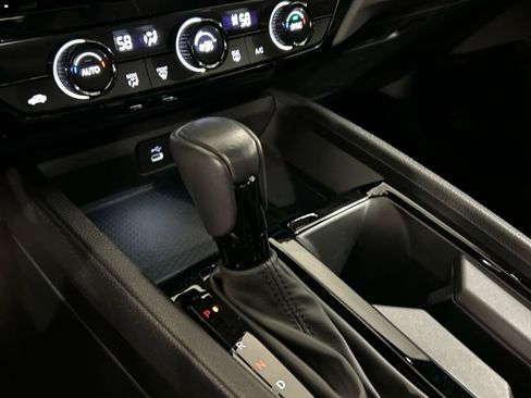 Used 2023 Honda Accord Sport image 19