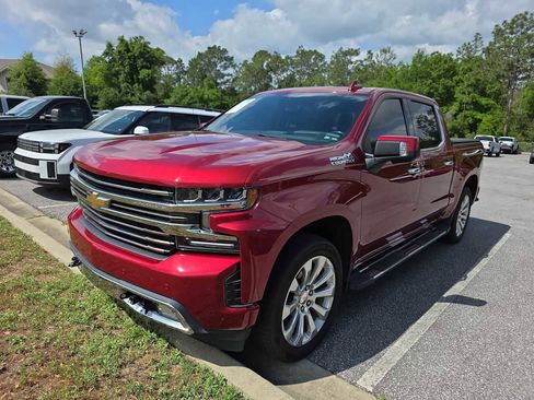 Used 2019 Chevrolet Silverado 1500 High Country w/ Technology Package AWD/4WD image 4