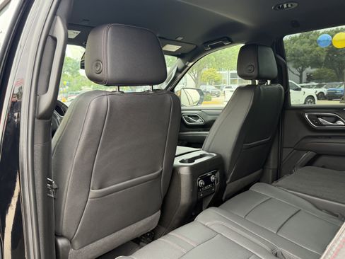 Used 2023 Chevrolet Tahoe RST w/ Luxury Package RWD image 13